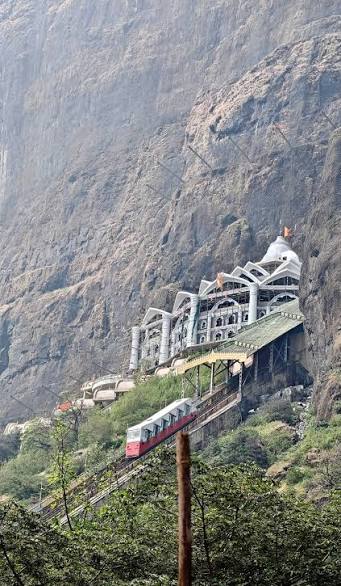 Nashik To Saptashrungi Vani Cab Service