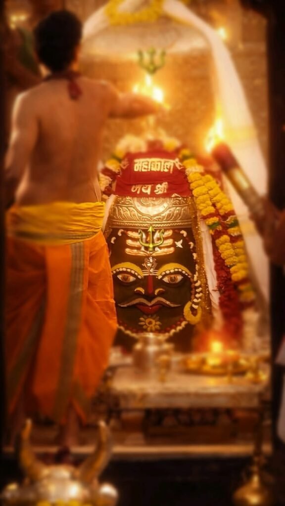 Mahakaleshwar Jyotirlinga puja and aarti in Ujjain