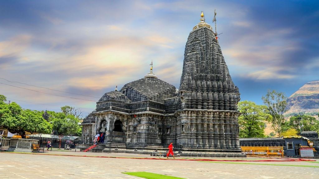 Trimbakeshwar Jyotirlinga near Nashik